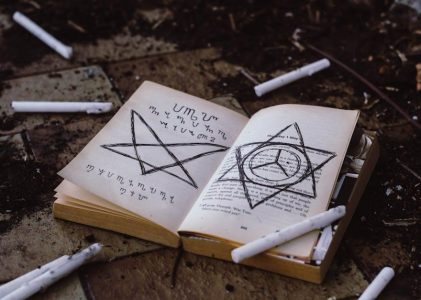 tiffany achings guide to being a witch